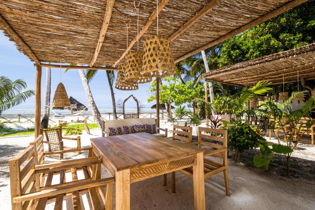 Kima Serviced Beach House & Suites Bwejuu Exteriér fotografie
