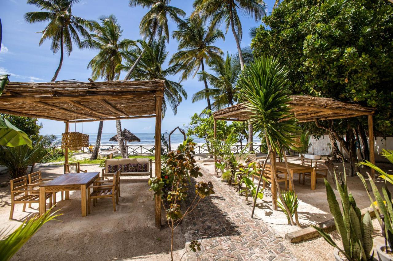 Kima Serviced Beach House & Suites Bwejuu Exteriér fotografie