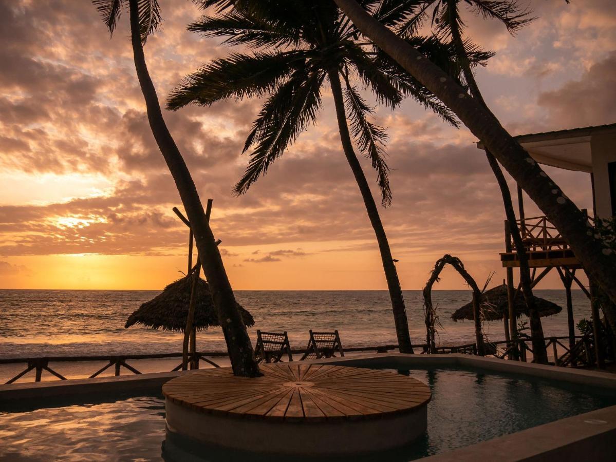 Kima Serviced Beach House & Suites Bwejuu Exteriér fotografie