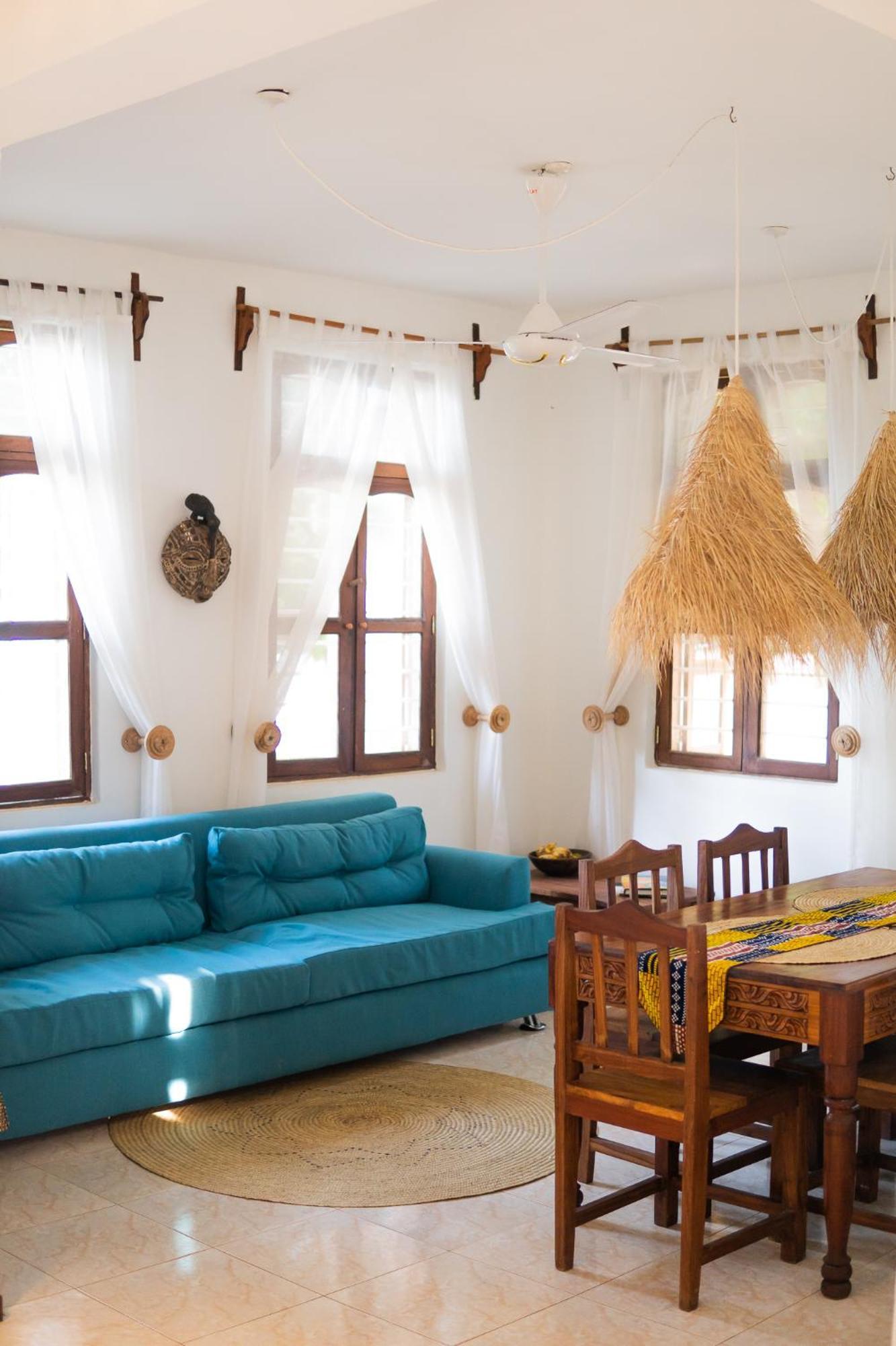 Kima Serviced Beach House & Suites Bwejuu Exteriér fotografie
